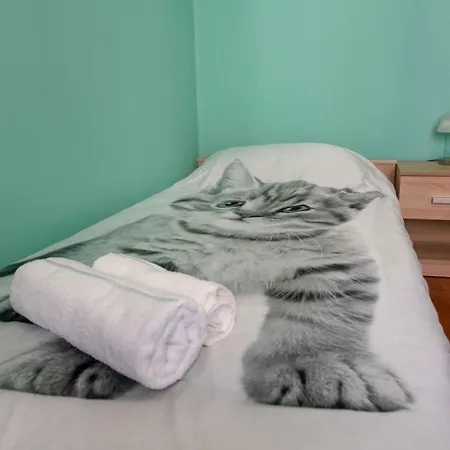 Kata Apartman *